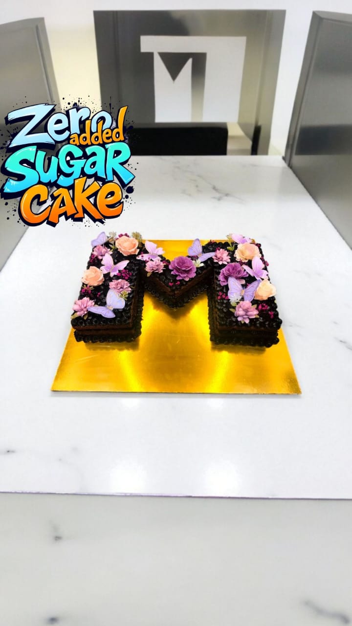 Alphabet M themed Cake