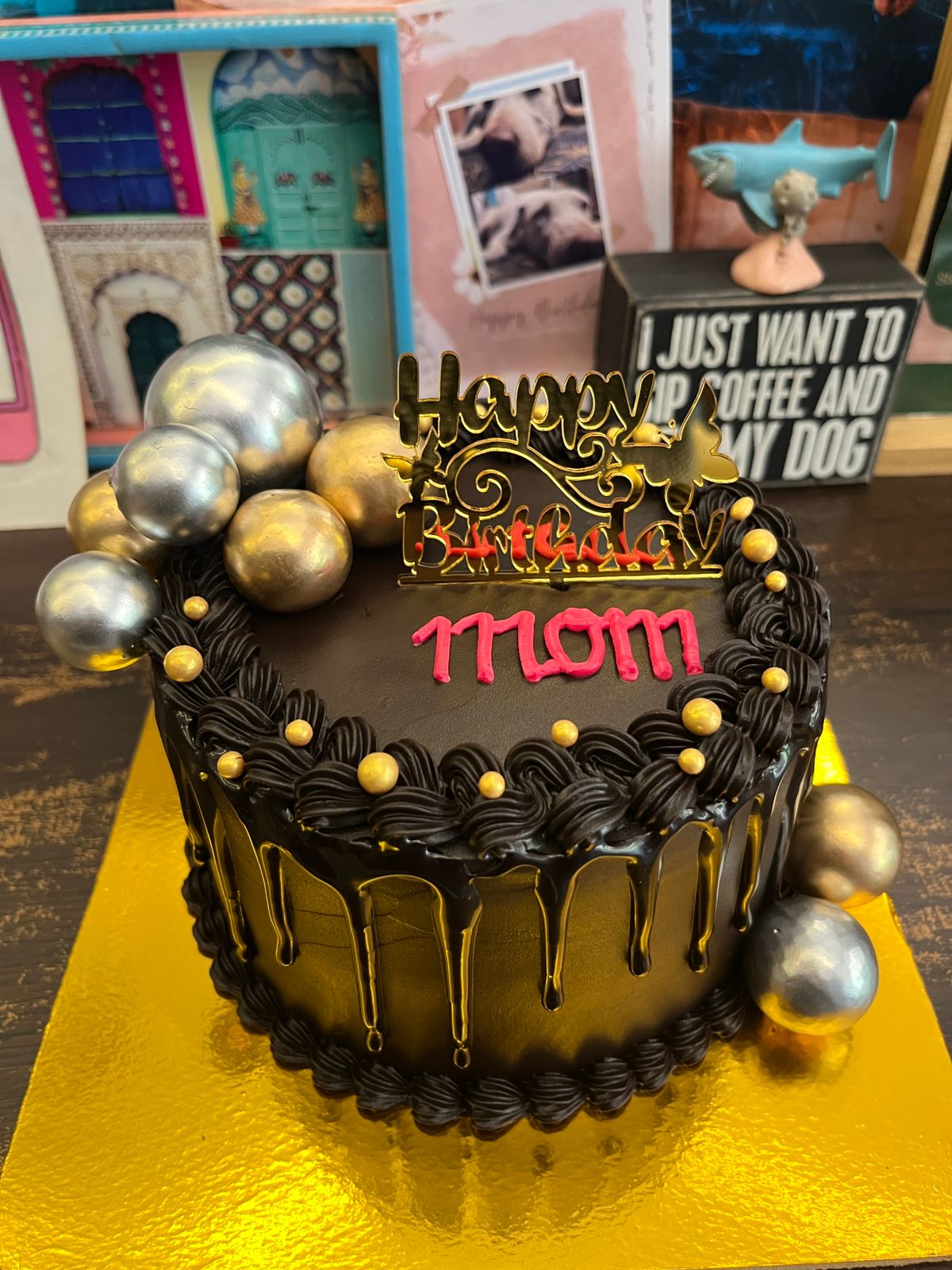 Custom Birthday Cake for Mom 1/2kg