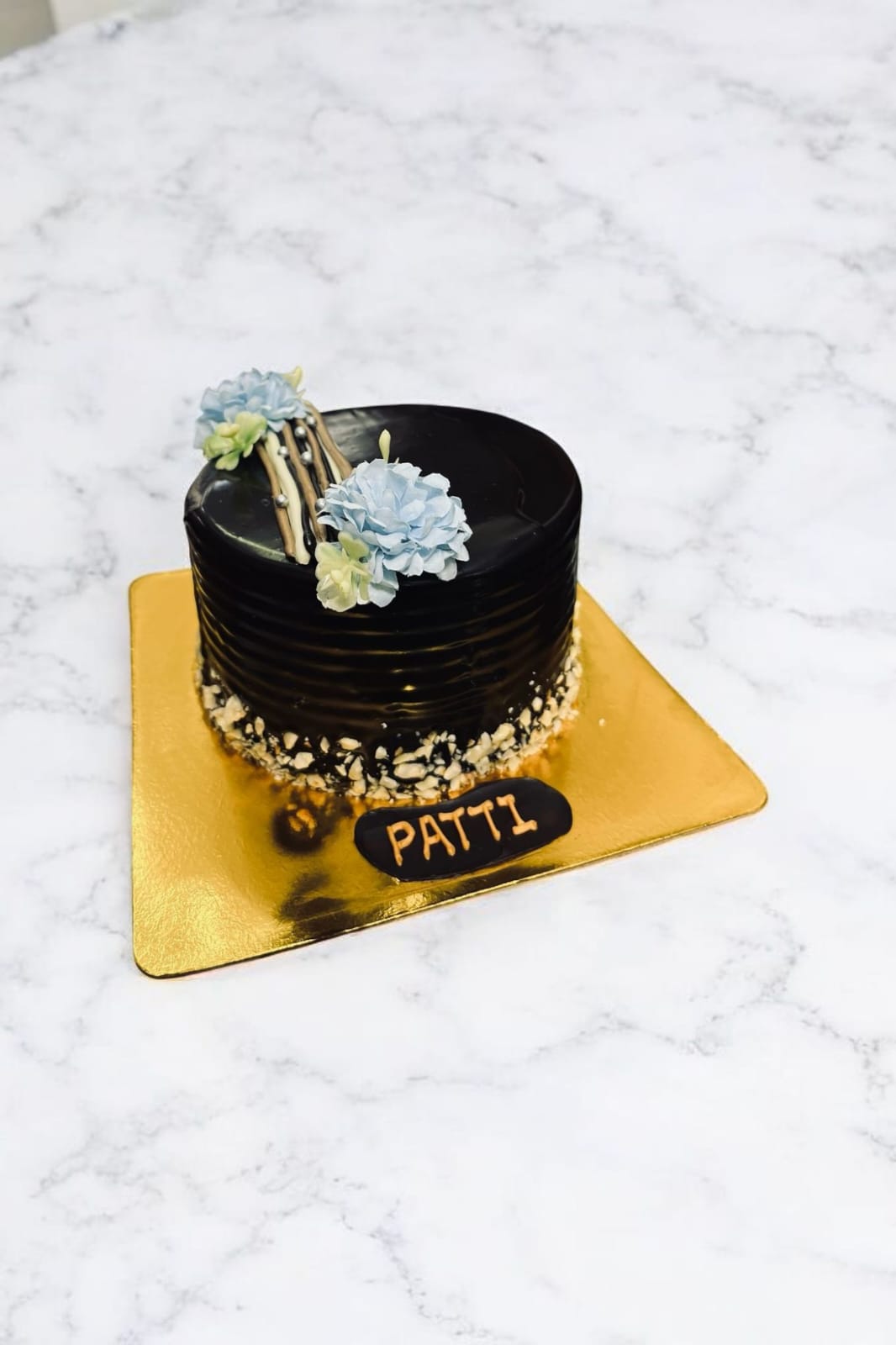 Hazelnut chocolate Birthday cake 1/2 kg