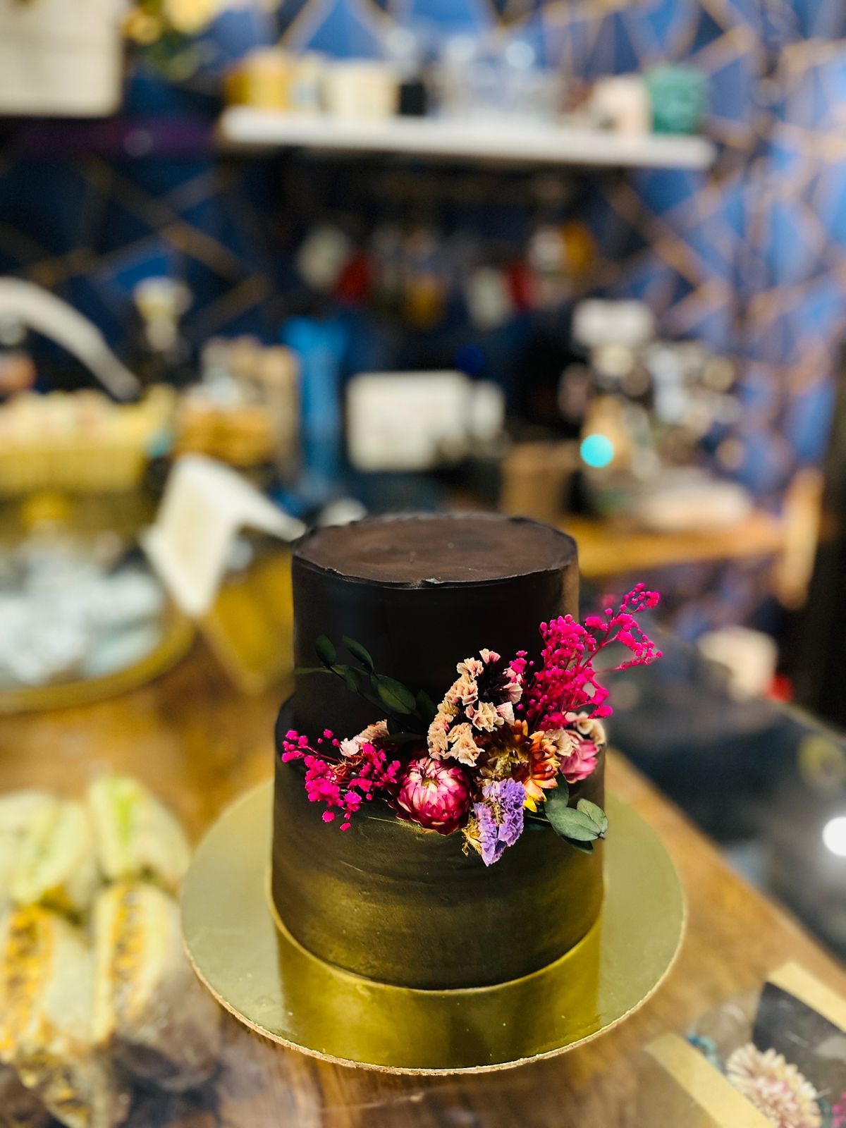 Minimalistic Chocolate Truffle Cake 2.5kg